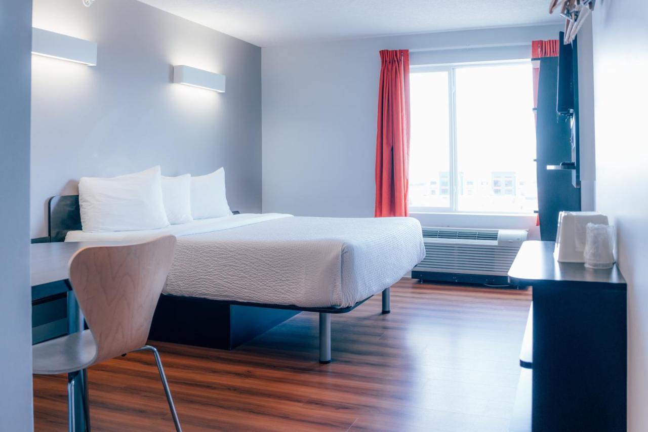 Motel 6 إيرداري المظهر الخارجي الصورة